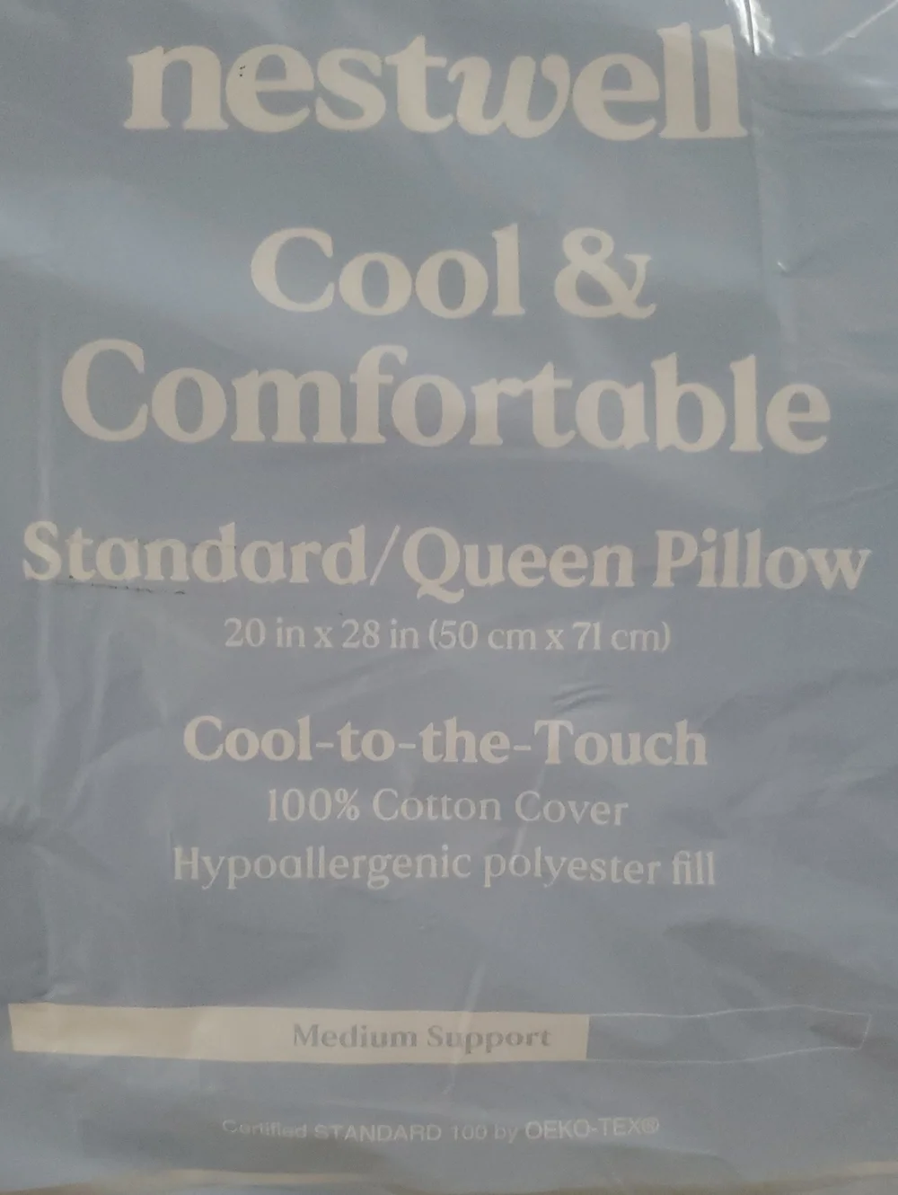 New Nestwell Cool & Comfortable Standard/Queen Pillow -Medium Support.